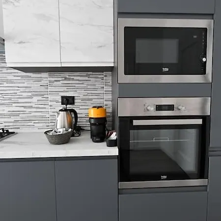 公寓 Savona 285 - A 10 Min Dal Centro Con Wi-fi E Netflix 阿斯蒂